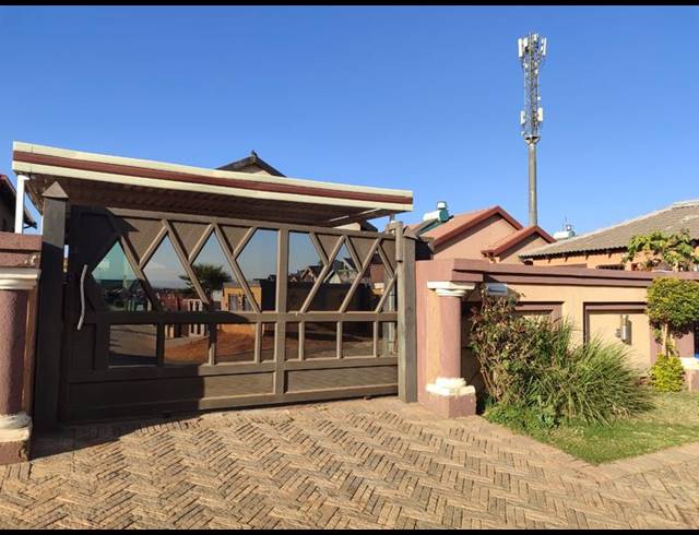 2 BEDROOM HOUSE FOR SALE IN SOSHANGUVE VV
